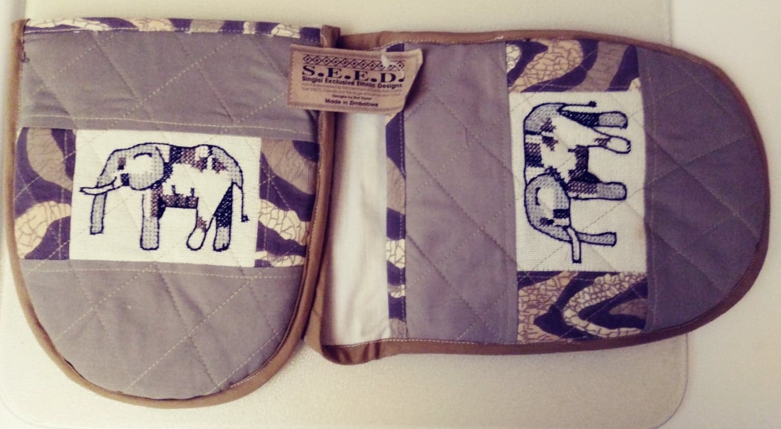 Day 163 - Oven Mitts (2) Day 163 - Oven Mitts (2)