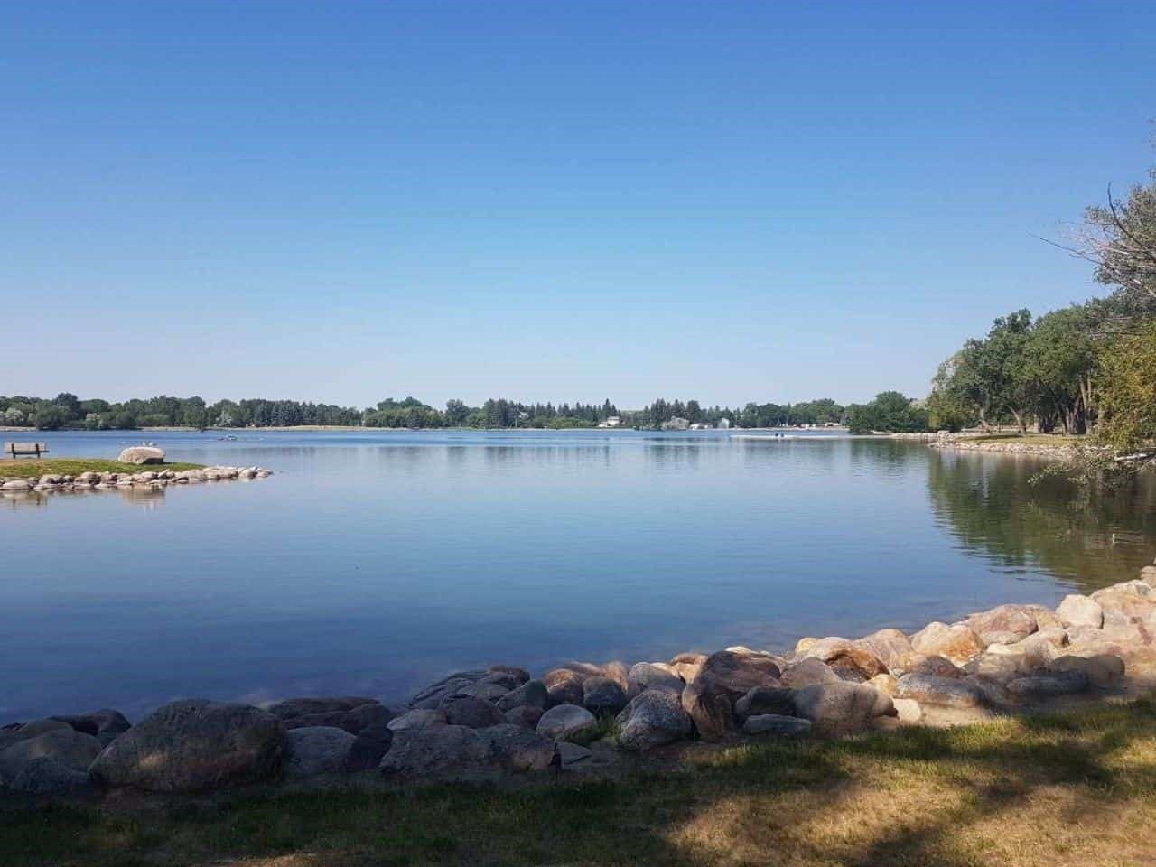 Henderson Lake (2) Henderson Lake, Lethbridge, AB