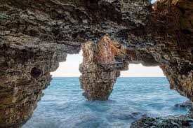 Cave - sea cave (2) Cave - sea cave (2)